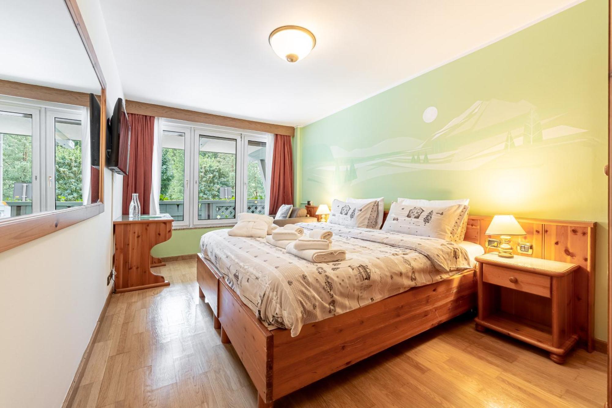 Hotel Dolomiti Schloss Canazei Zewnętrze zdjęcie